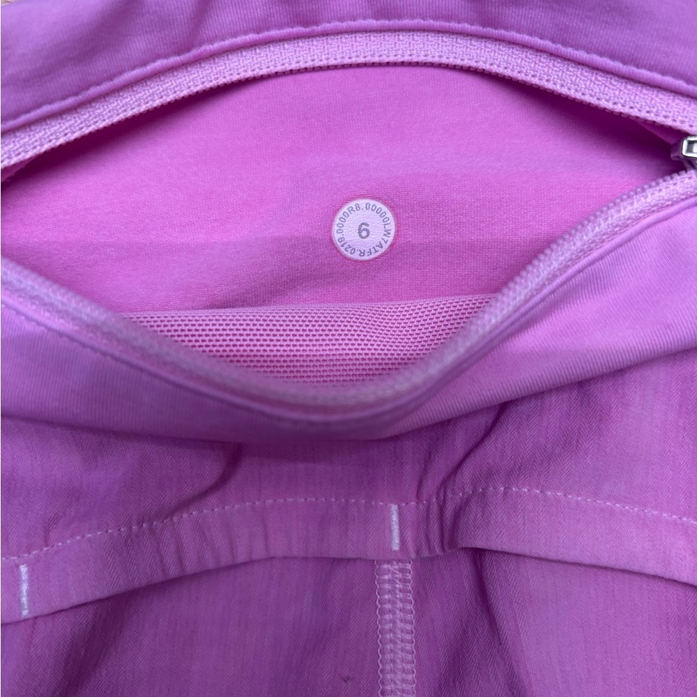 LULULEMON SPEEDUP SHORTS - Picture 4 of 5